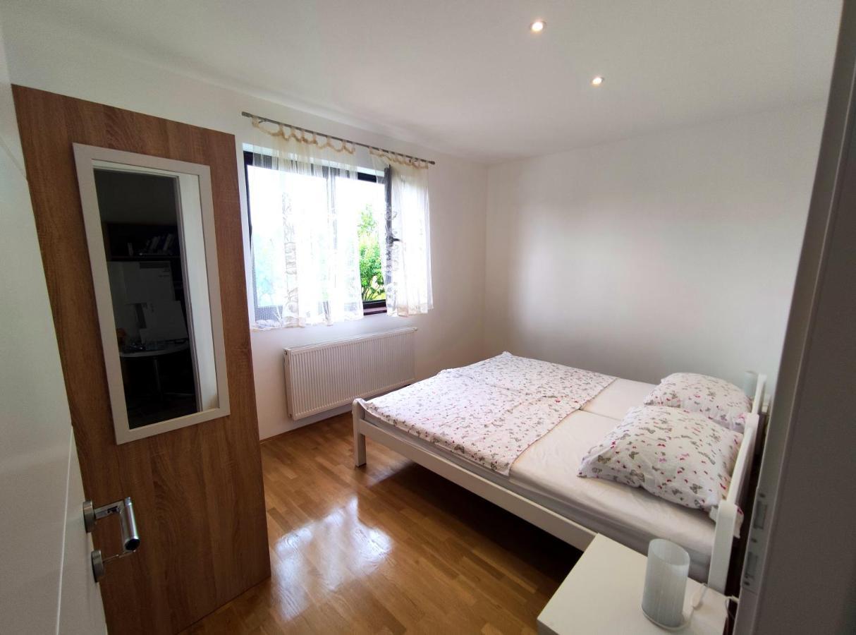 Apartmani Melia Marčelji Zewnętrze zdjęcie