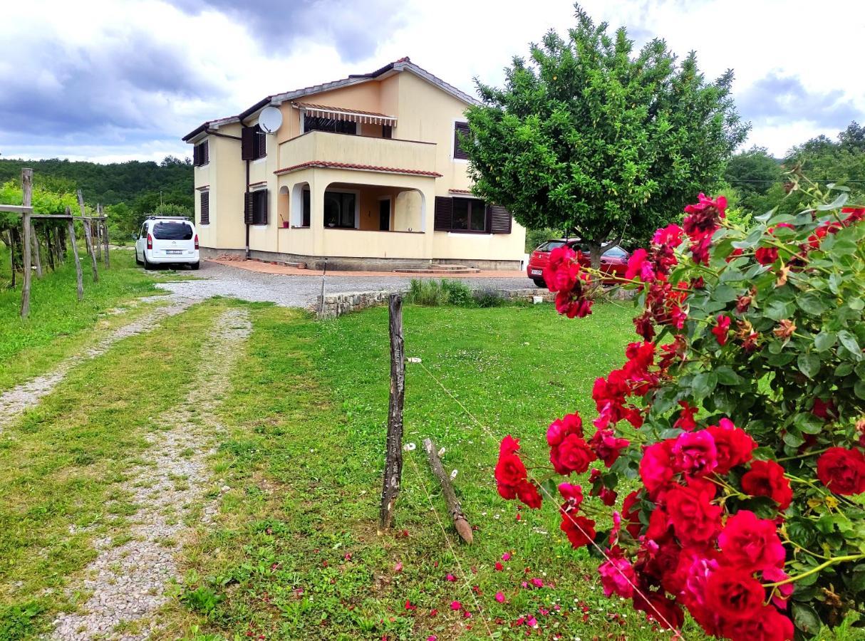 Apartmani Melia Marčelji Zewnętrze zdjęcie