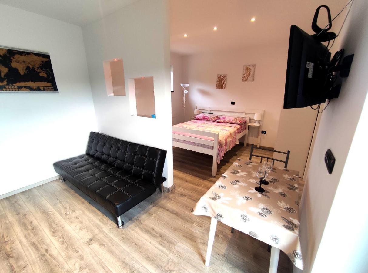 Apartmani Melia Marčelji Zewnętrze zdjęcie