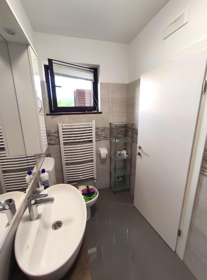 Apartmani Melia Marčelji Zewnętrze zdjęcie