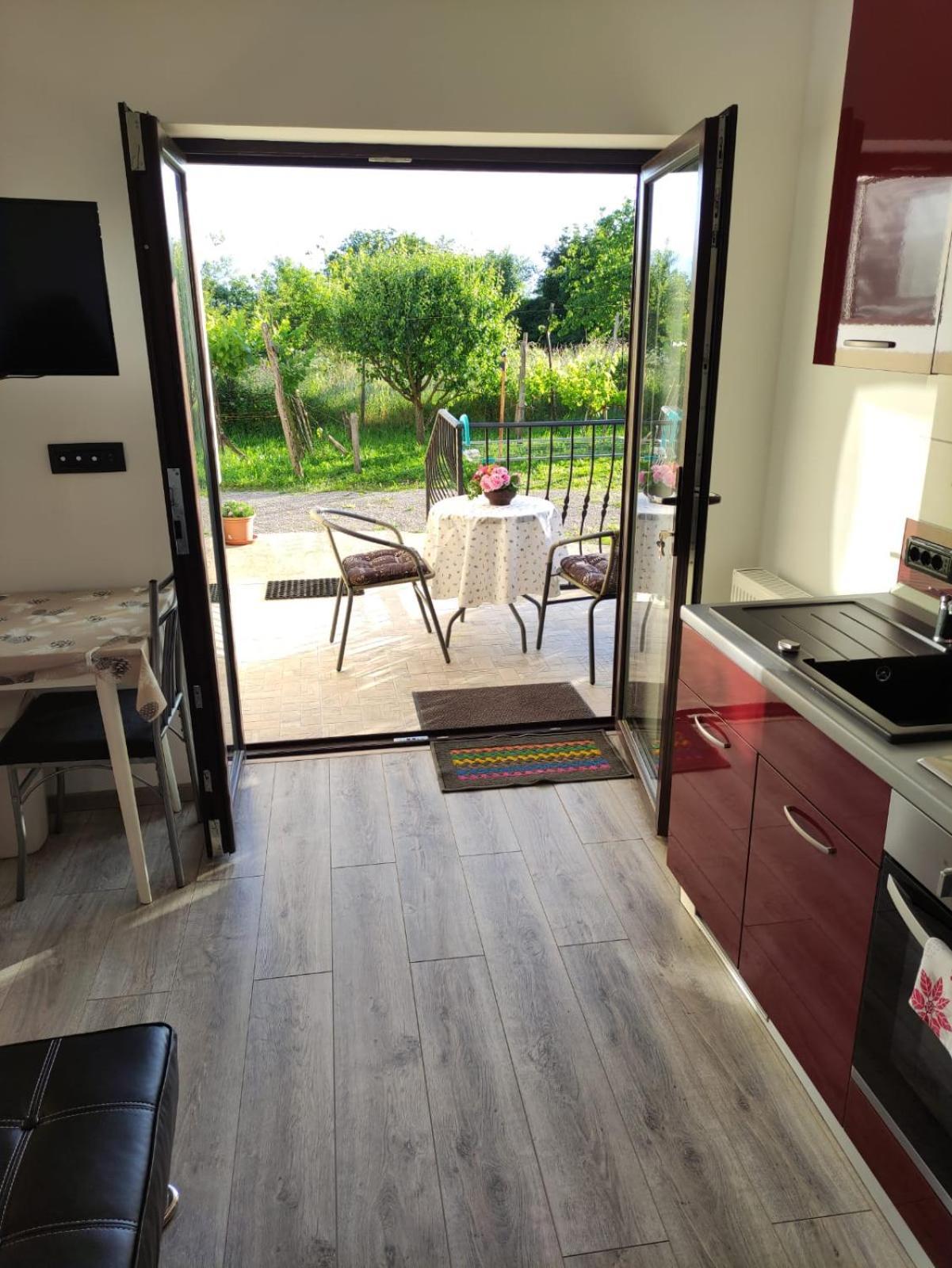 Apartmani Melia Marčelji Zewnętrze zdjęcie