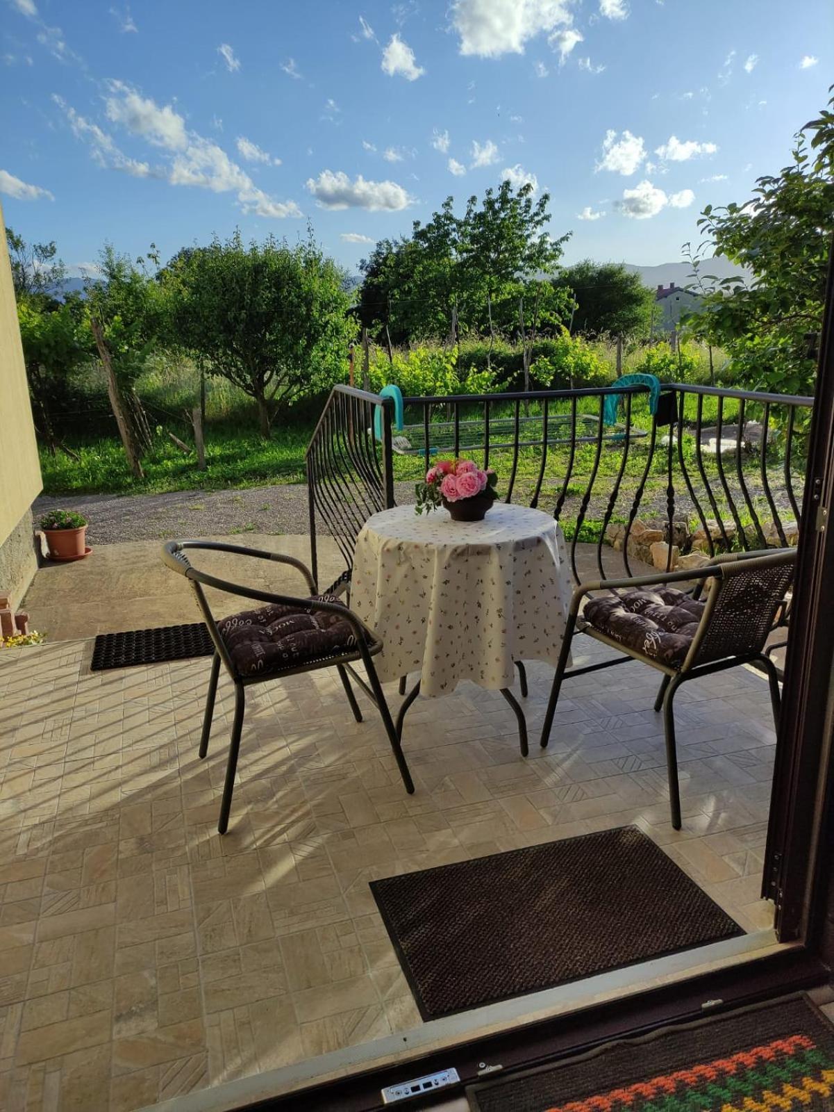 Apartmani Melia Marčelji Zewnętrze zdjęcie